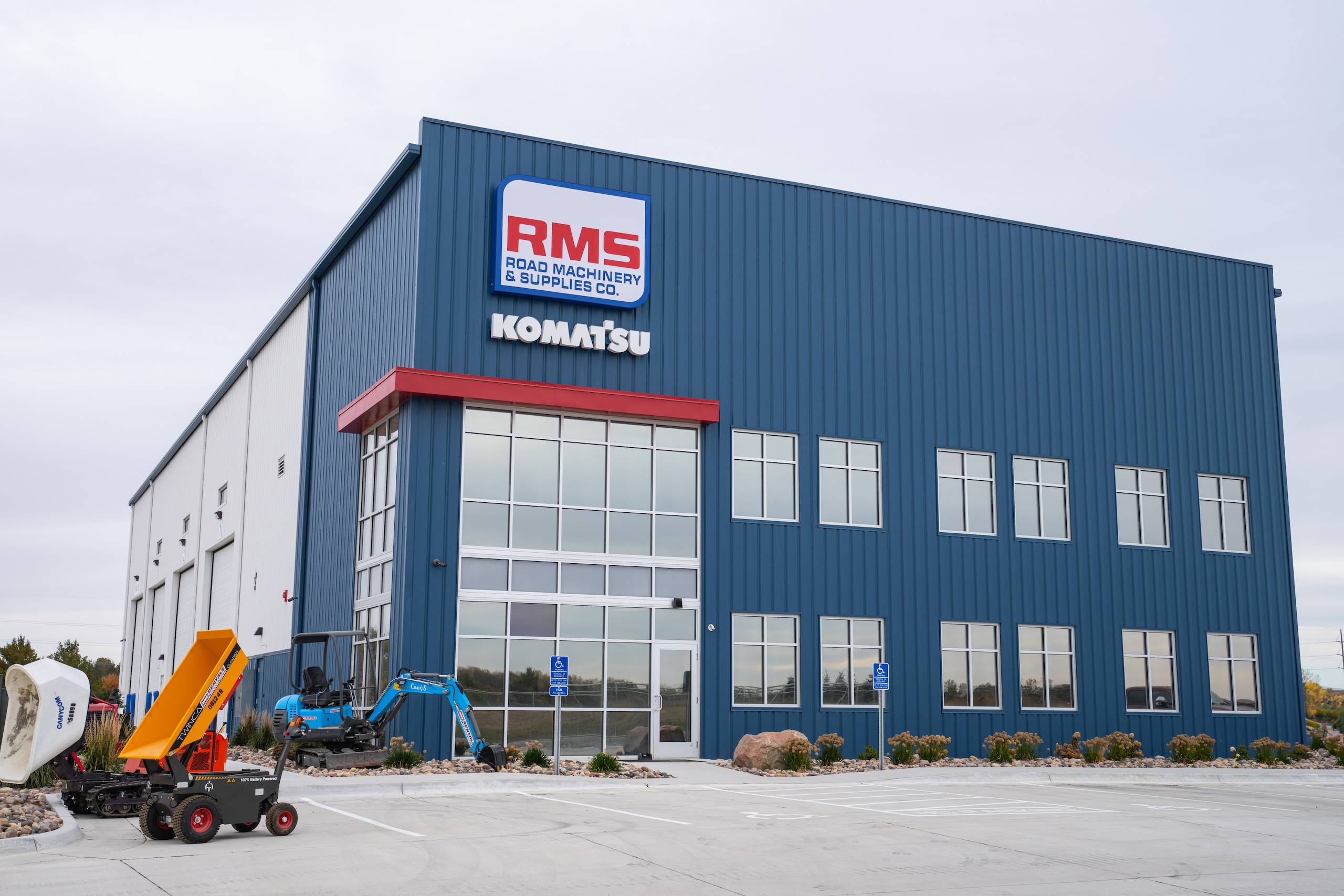 Front entrance of RMS building, project by AB Systems in Byron MN